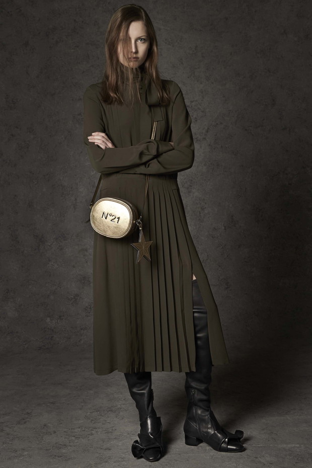 No. 21 Pre-Fall 2016