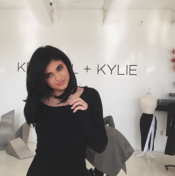 Kylie i Kendall Jenner projektują nową kolekcję - poznaj szczegóły!