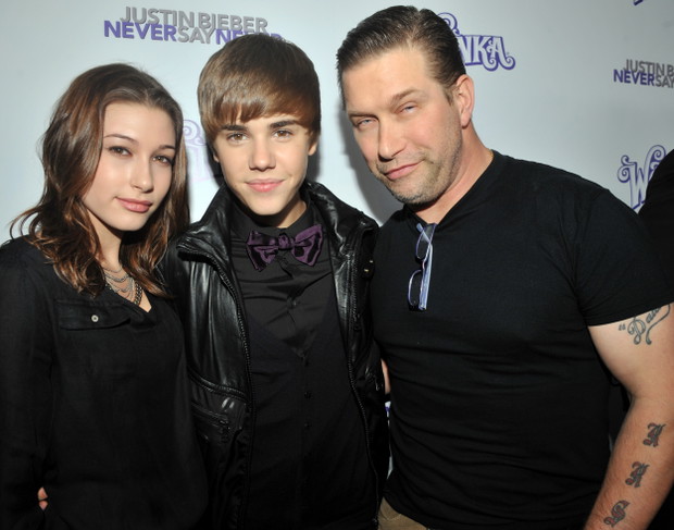 Justin Bieber z Hailey Baldwin i Stevenem Baldwinem, ojcem modelki