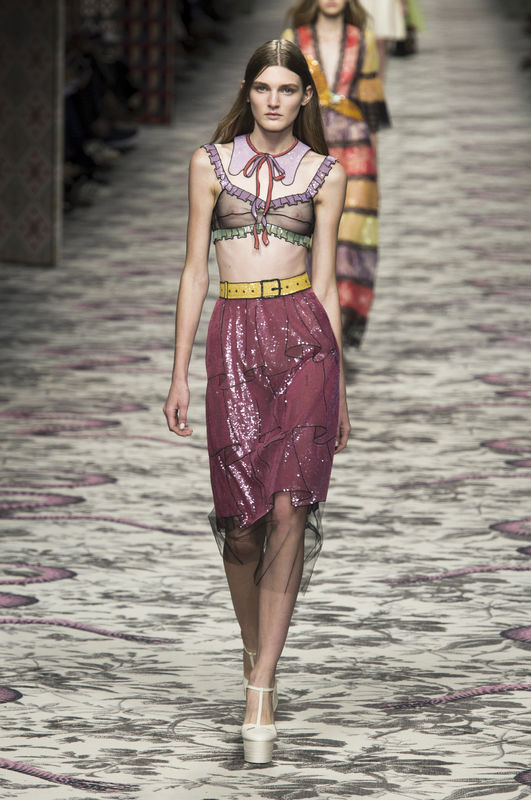 Trendy 2016: bielizna na wierzch