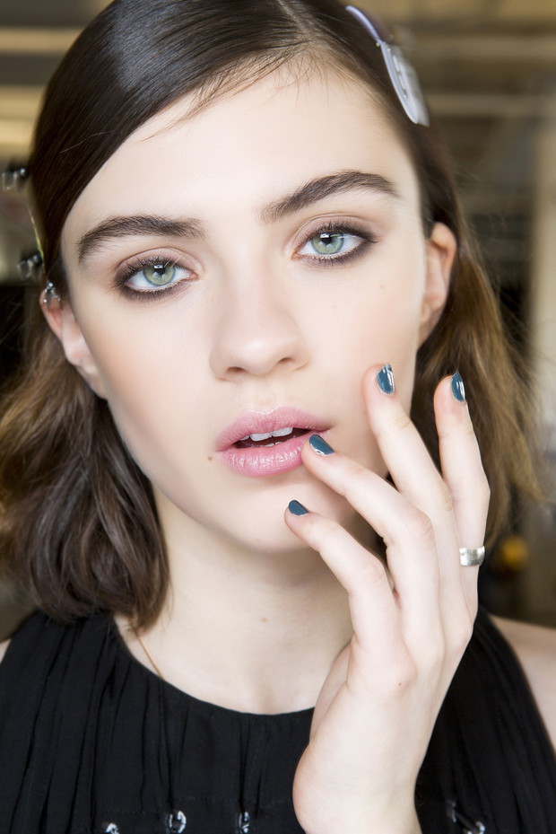 Modne paznokcie: manicure na jesień 2018. Phillip Lim