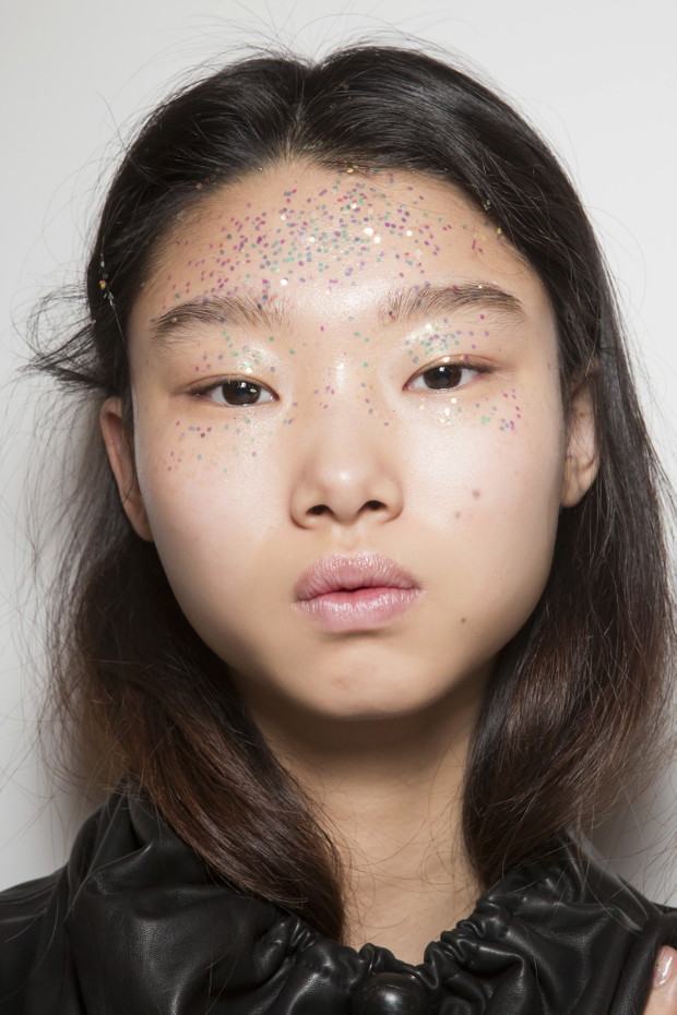 Modny make up
