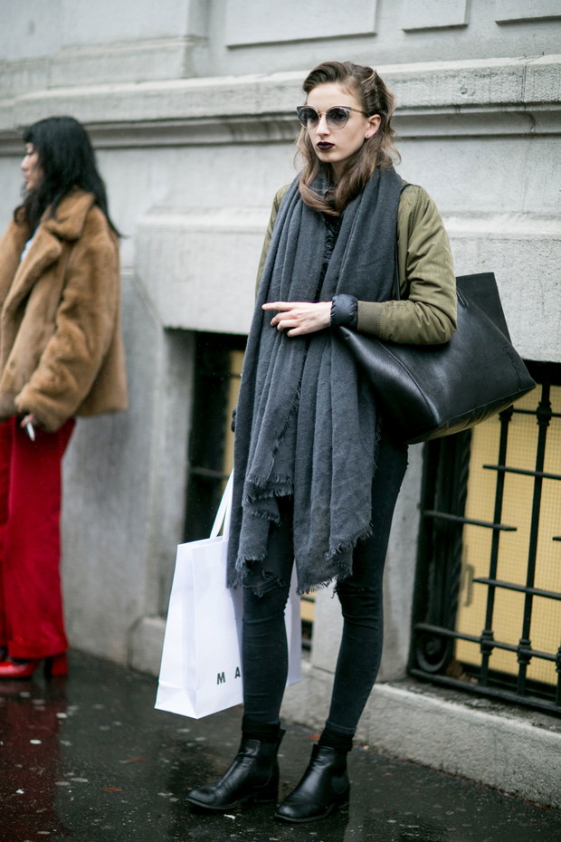 Street fashion: modelki off duty na Milan Fashion Week j-z 2016/2017