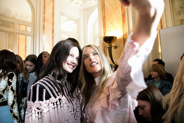 Balmain jesień-zima 2016/2017 - backstage