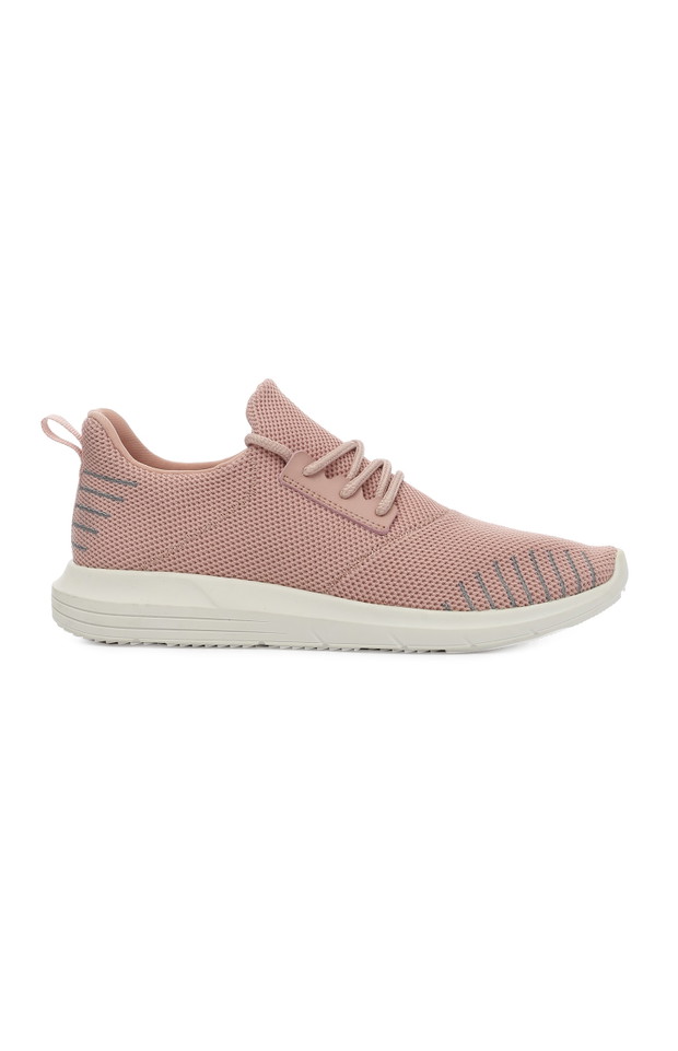 Primark w Polsce - rózowe sneakersy