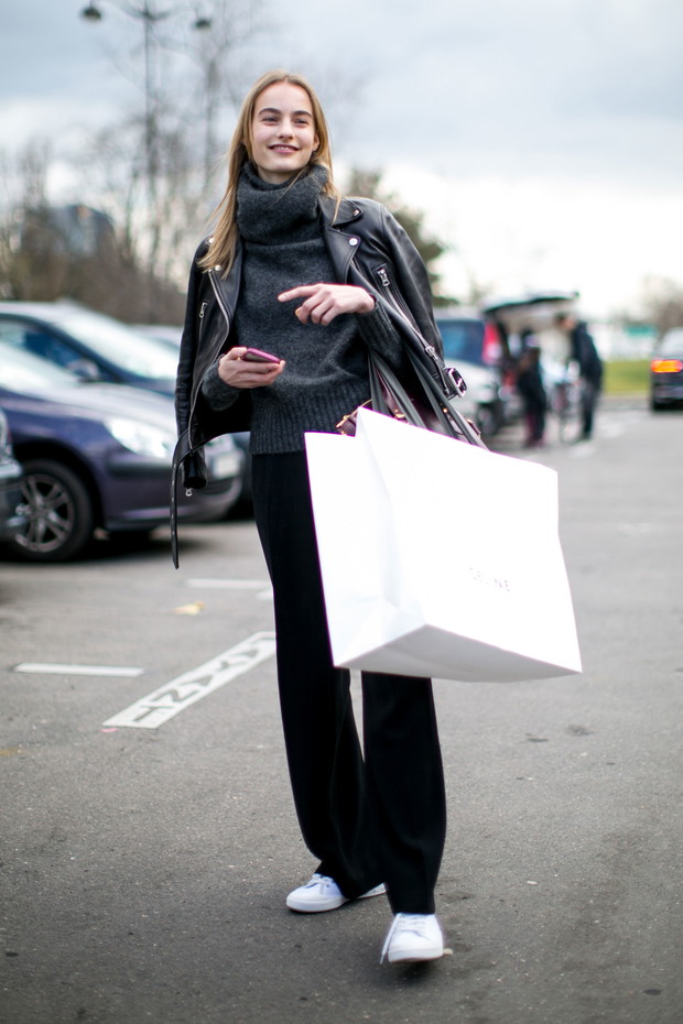 Street fashion: modelki off duty na Paris Fashion Week j-z 2016/2017