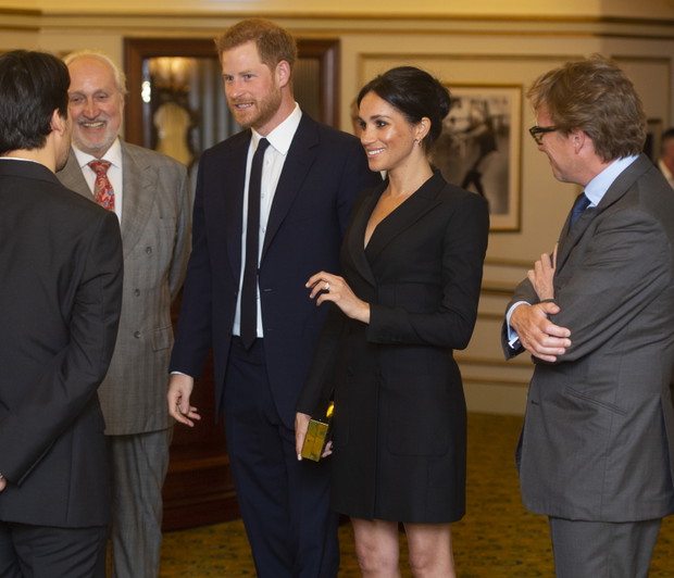 Książę Harry i Meghan Markle na spektaklu Hamilton w Victoria Palace Theatre