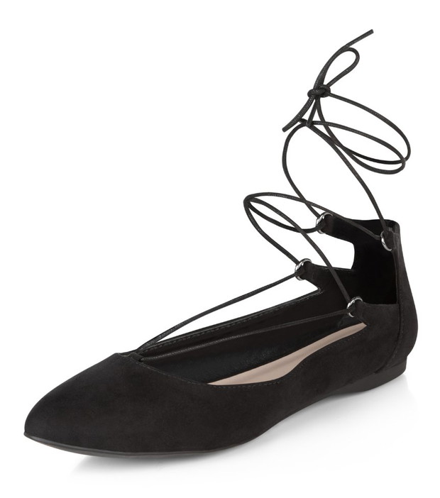 New Look wiosna 2016: modne torebki, okulary i buty