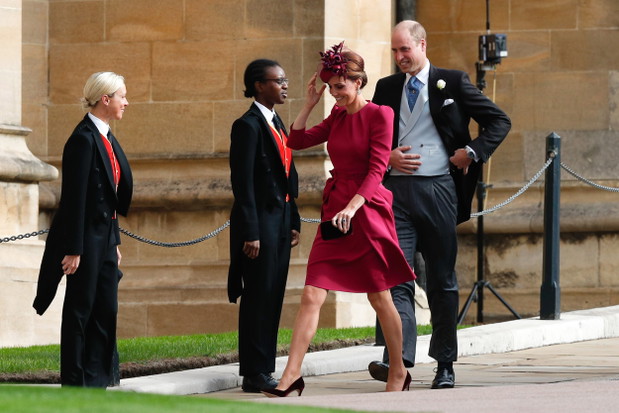 Kate Middleton i książę William na ślubie księżniczki Eugenii i Jacka Brooksbanka, 12.10.2018.