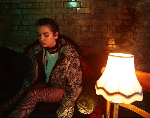 Kim jest Dua Lipa?