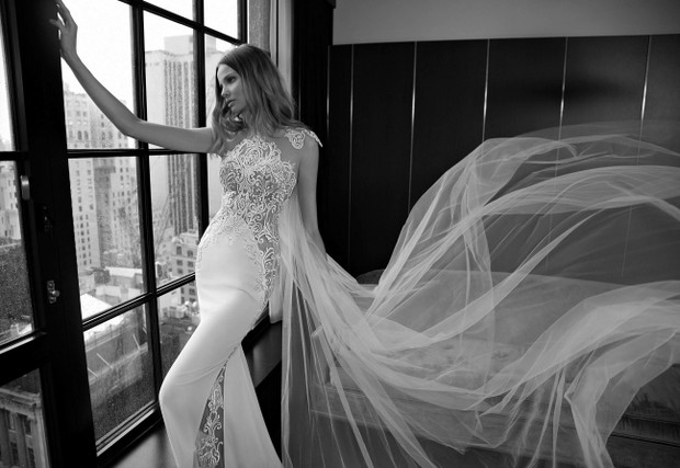 Magdalena Frąckowiak w sukniach ślubnych Berta Bridal
