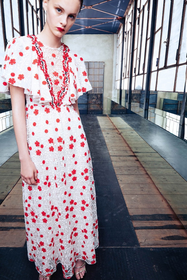 Giambattista Valli Resort 2017