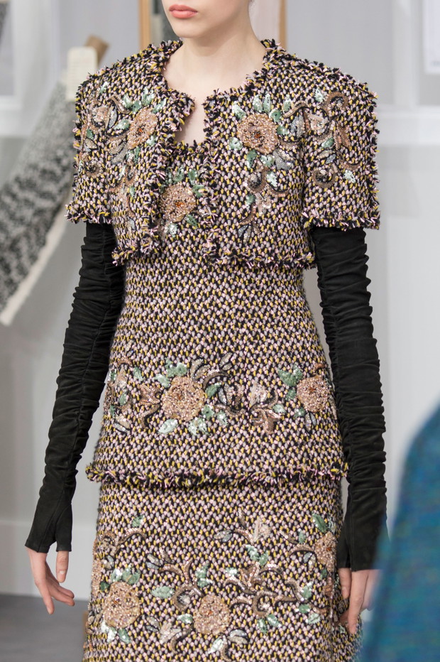 Chanel haute couture jesień-zima 2016/2017 - detale, fot. Imaxtree