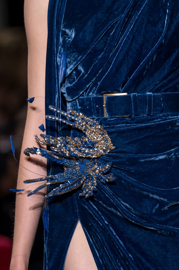Elie Saab haute couture jesień-zima 2016/2017 - detale, fot. Imaxtree