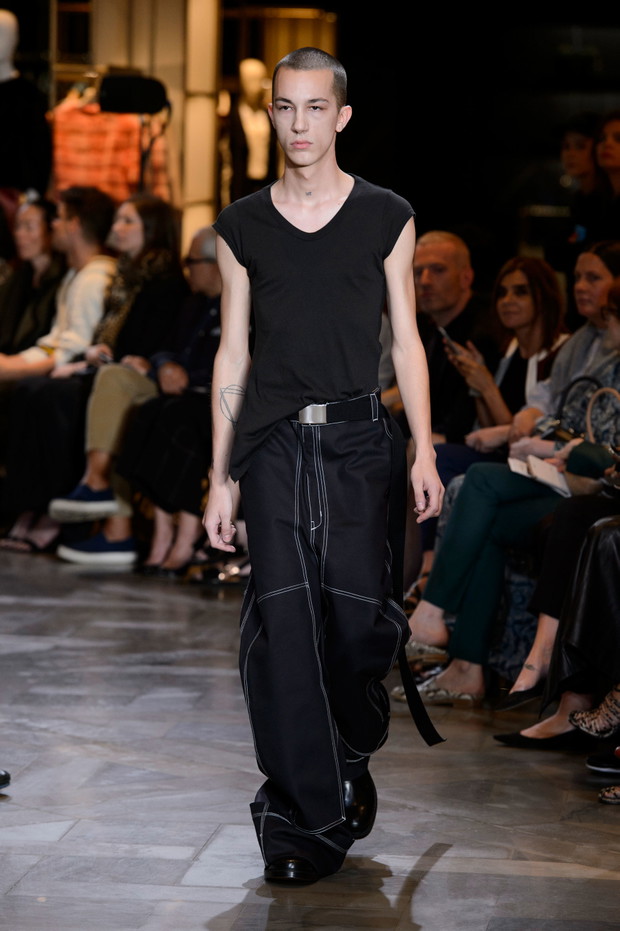Vetements wiosna-lato 2017