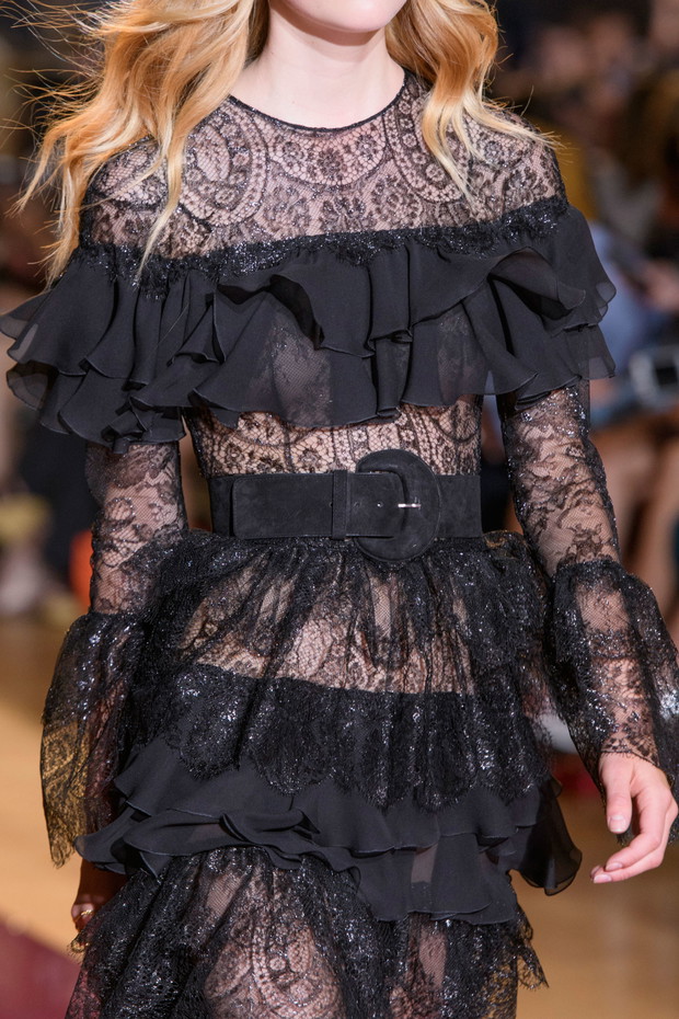 Zuhair Murad haute couture jesień-zima 2016/2017 - detale, fot. Imaxtree