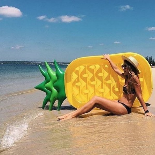 Dmuchane zabawki na plażę lub basen - hit tego lata!