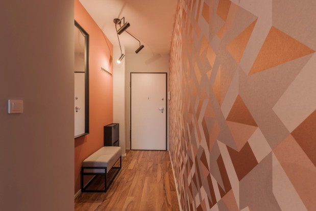 Mieszkanie w kolorze roku 2019 - Living Coral, projekt: pracownia KODO