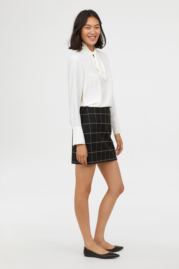 Krótka czarna spódnica w kratkę - H&M 79,90 zł