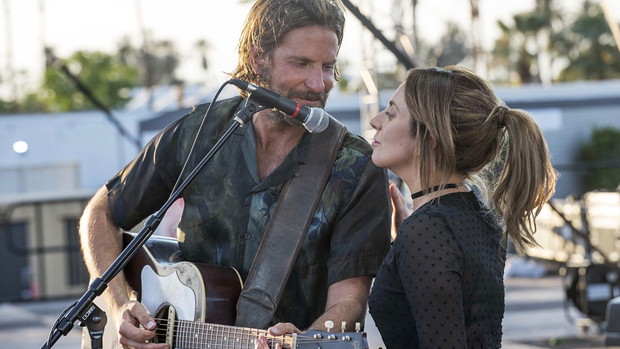 Lady Gaga i Bradley Cooper zaśpiewają Shallow na żywo podczas gali Oscary 2019