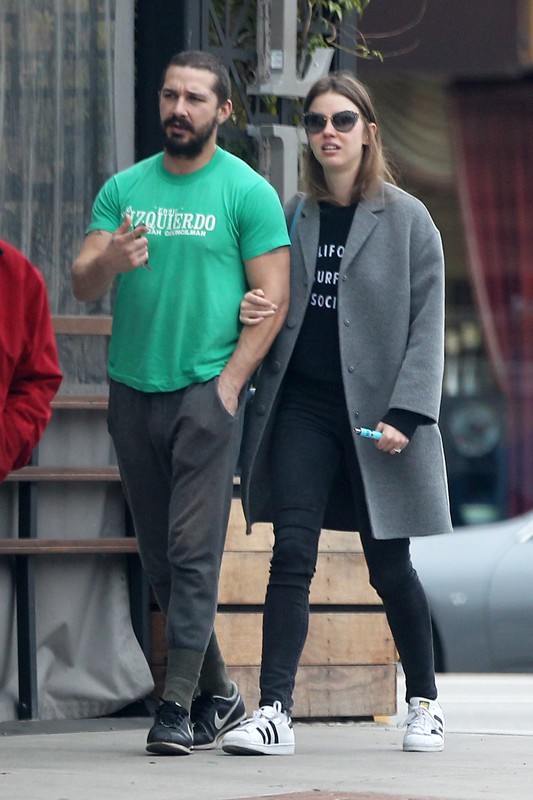 Shia LaBeouf i Mia Goth wzięli ślub!