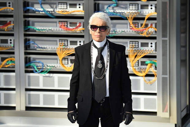 Karl Lagerfeld nie życje