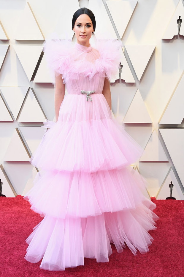 Oscary 2019: Kacey Musgraves w sukni Giambattista Valli