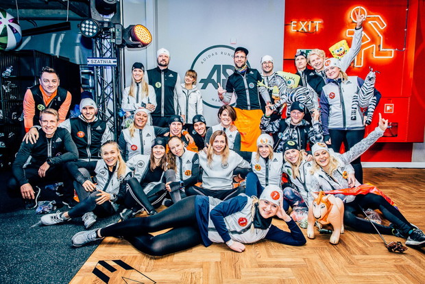 Rusza Adidas Runners Warsaw - nowoczesna przestrzeń dla biegaczy!