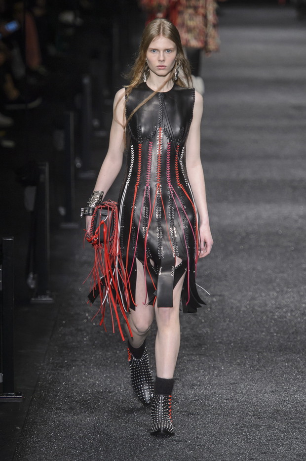 Alexander McQueen jesień-zima 2017/2018