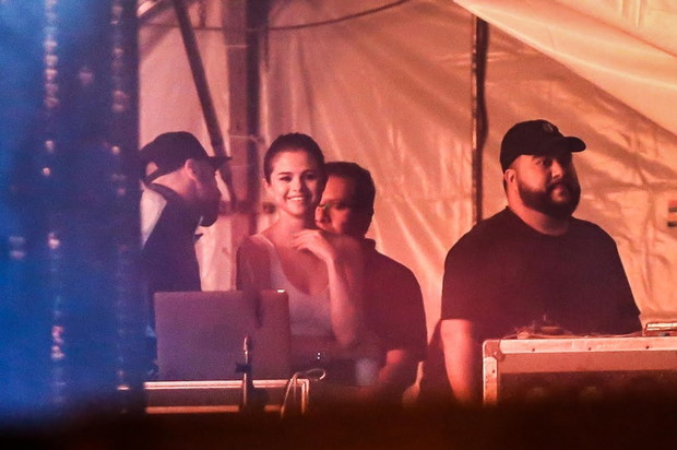 Selena Gomez i The Weeknd - wspólne zdjęcia, 27