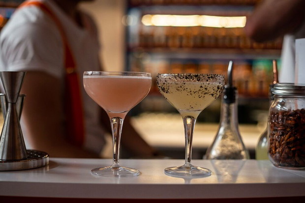 The Art of The Mix, czyli 170 lat marki Cointreau.