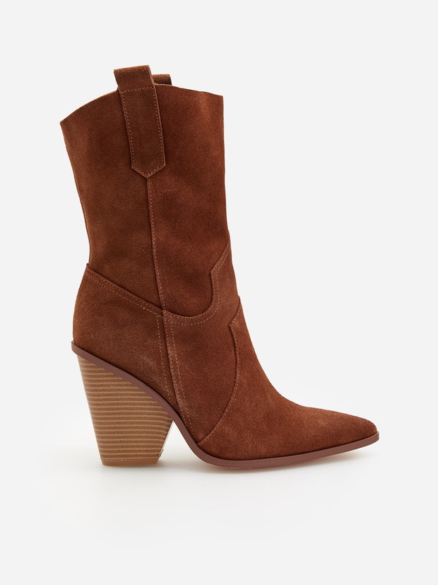 Buty Reserved