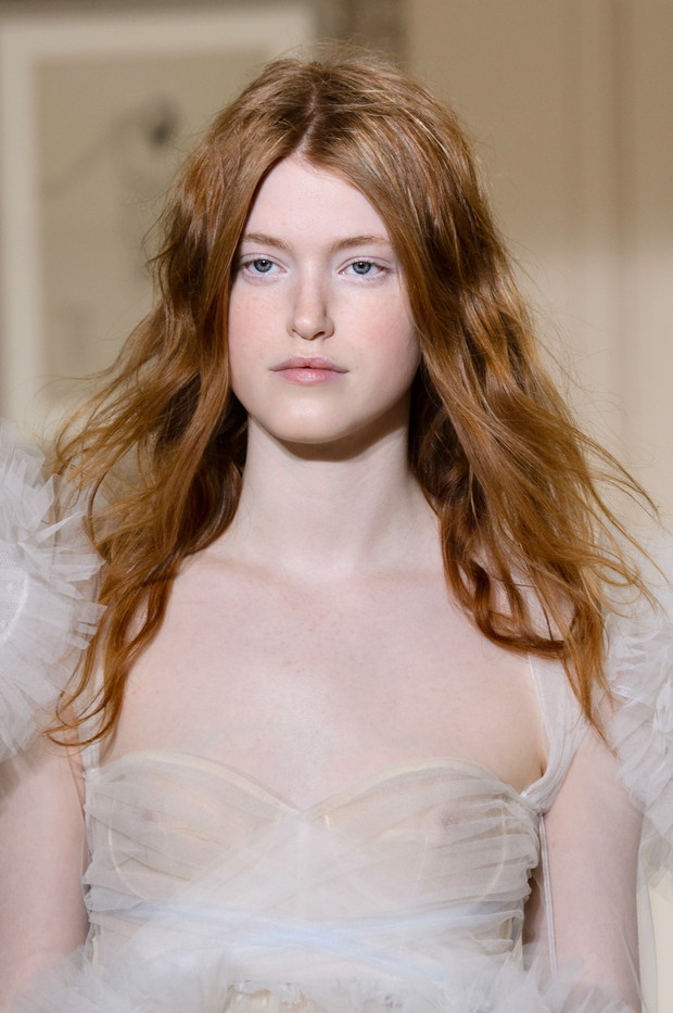 Modne fryzury z rudych włosów, Schiaparelli