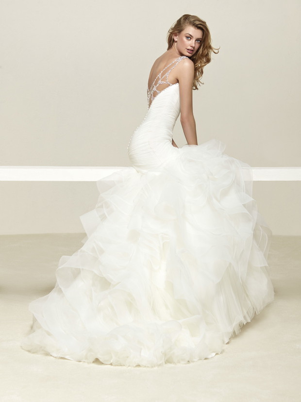 Suknia ślubna Pronovias model Drema
