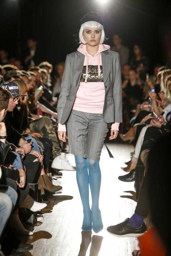 Bluza z kapturem Jacob Birge Vision wiosna-lato 2018