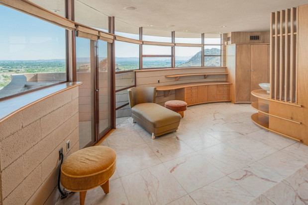Ostatni dom zaprojektowany przez Franka Lloyda Wrighta - Circular Sun House