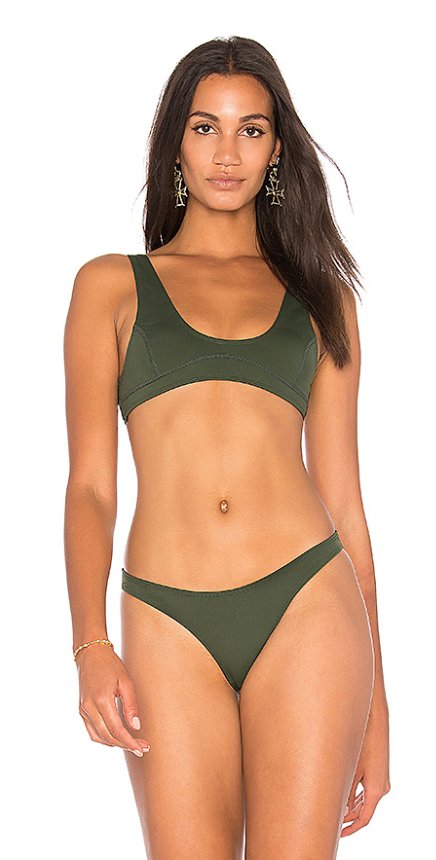 Kendall + Kylie x Revolve, góra 248,98 zł, dół 212,36 zł