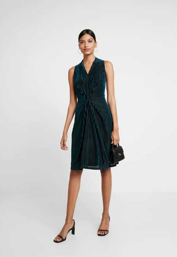 Sukienki na Święta 2019, Zalando, Closet, 279 zł