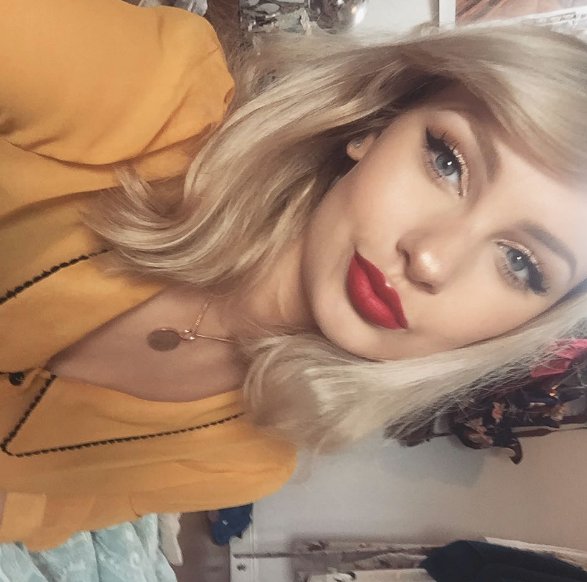 Laura Cadman, 20-letnia studentka z Newcastle wygląda jak Taylor Swift?