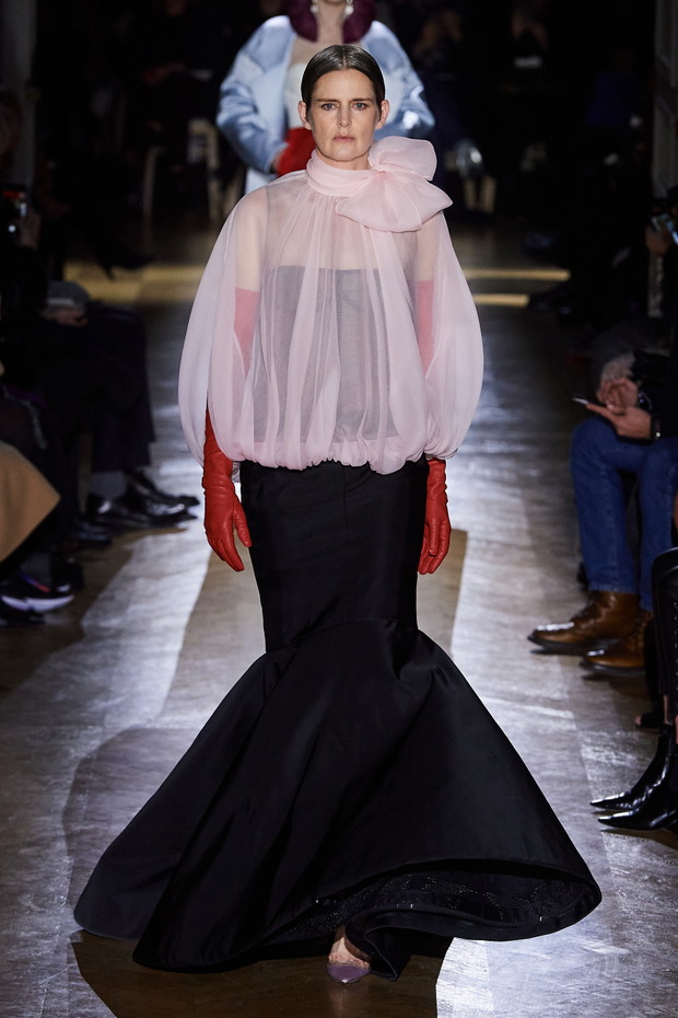 Suknie z pokazów haute couture wiosna-lato 2020