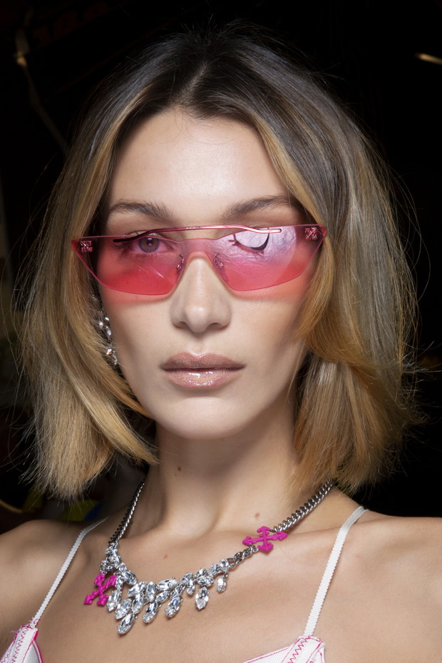 Modne krótkie fryzury 2020 - Off-White