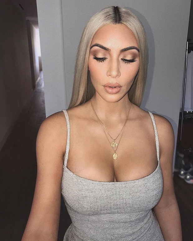 Łańcuszki z medalikami, Kim Kardashian