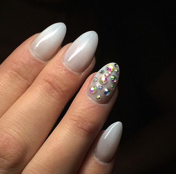 Sylwestrowy manicure