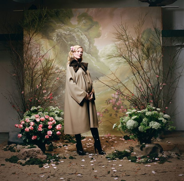 Ciężarna Kirsten Dunst w lookbooku Rodarte jesień-zima 2018