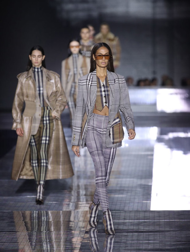 Burberry: nowy pokaz odbędzie się we wrześniu