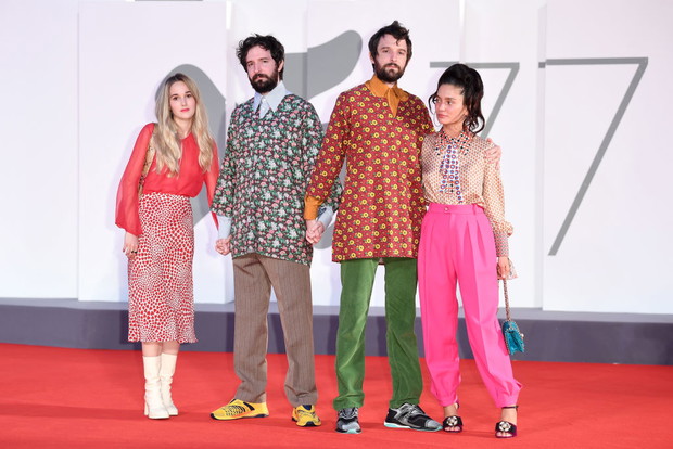Gwiazdy na Festiwalu Filmowym w Wenecji 2020: stylizacje