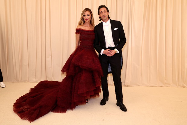 Met Gala 2022: najpiękniejsze pary na czerwonym dywanie Kaia Gerber i Austin Butler, Joe Jonas i Sophie Turner