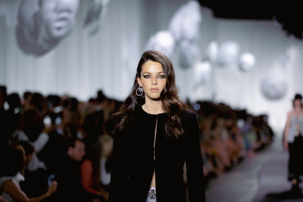 Chanel 2021/22 Métiers d’art show