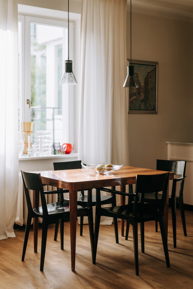 Mieszkanie w kamienicy w Śródmieściu, projekt: Aleksandra Hyz, architekt wnętrz