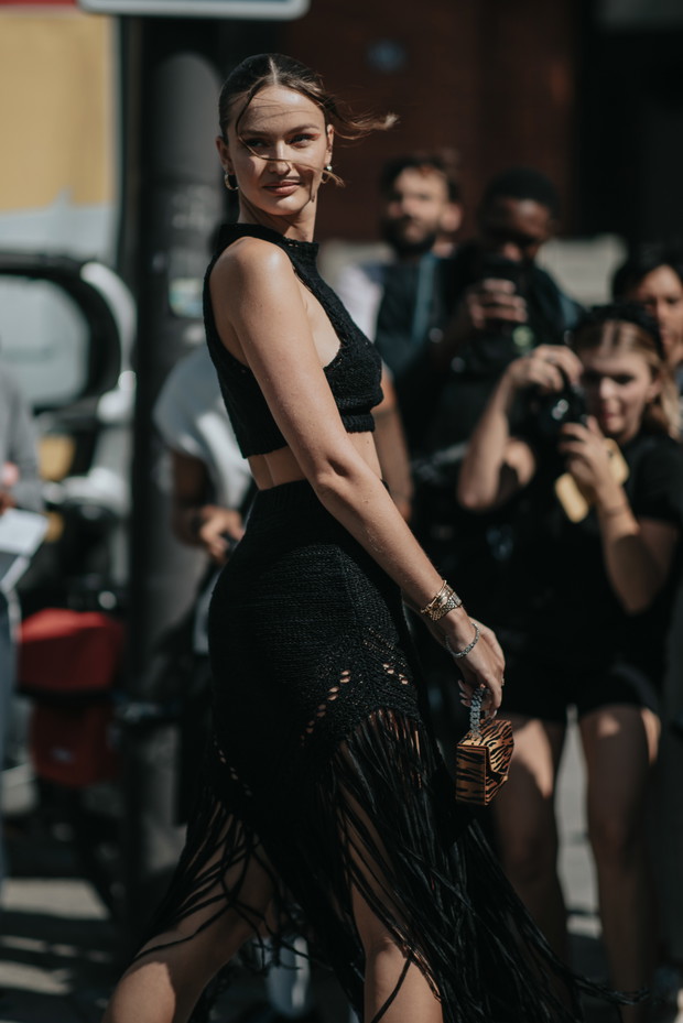 Moda uliczna: haute couture fashion week jesień-zima 2022/2023